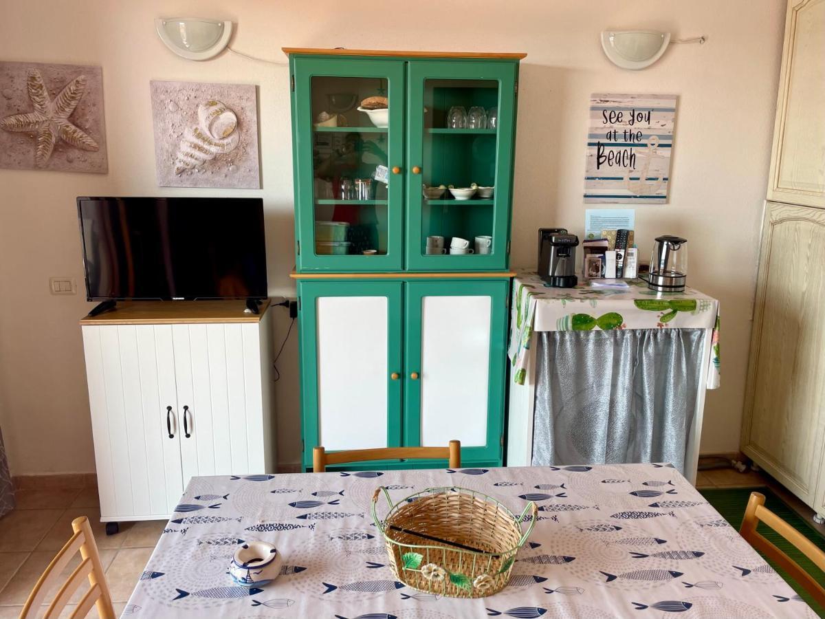 Appartamento Fronte Mare Residence Weber La Maddalena  Eksteriør billede